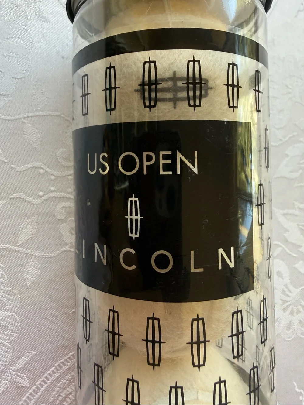 2001 US Open Commemorative Special Edition Lincoln Featuring White Tennis Balls